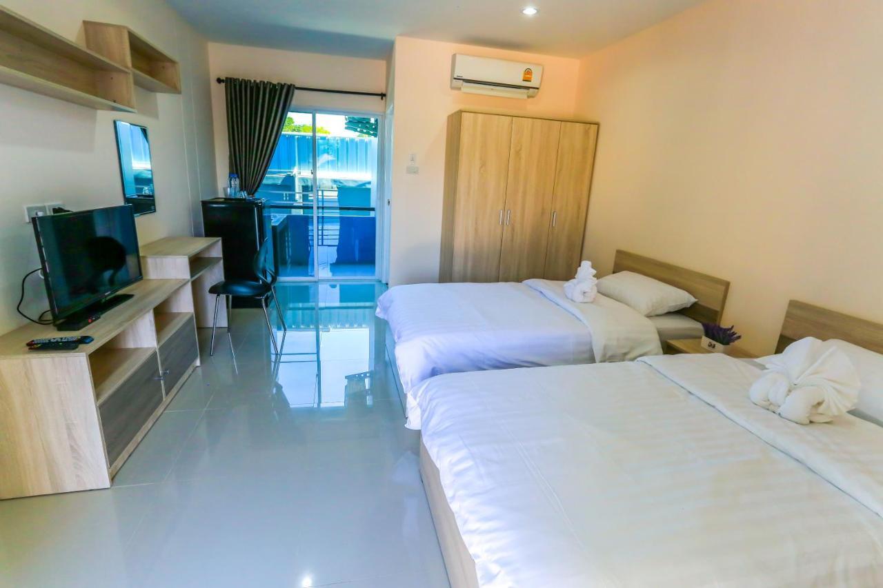 Tempo Plus Apartment Mae Sot Exteriör bild