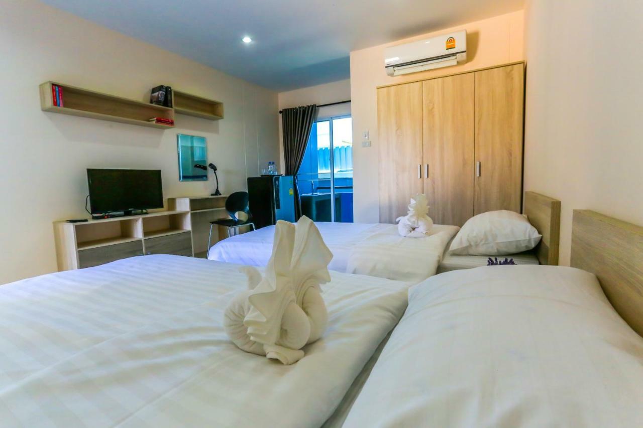 Tempo Plus Apartment Mae Sot Exteriör bild